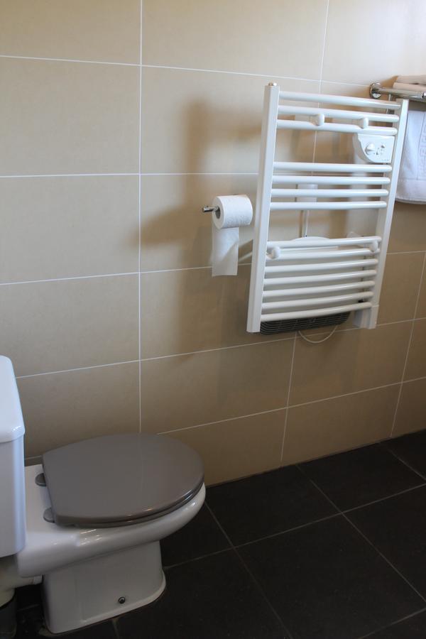 Hotel Fleur De Lys Hazebrouck Exteriör bild